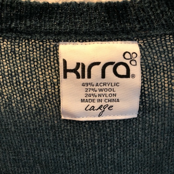 Kirra Large Cut-Out Sweater - Picture 2 of 2